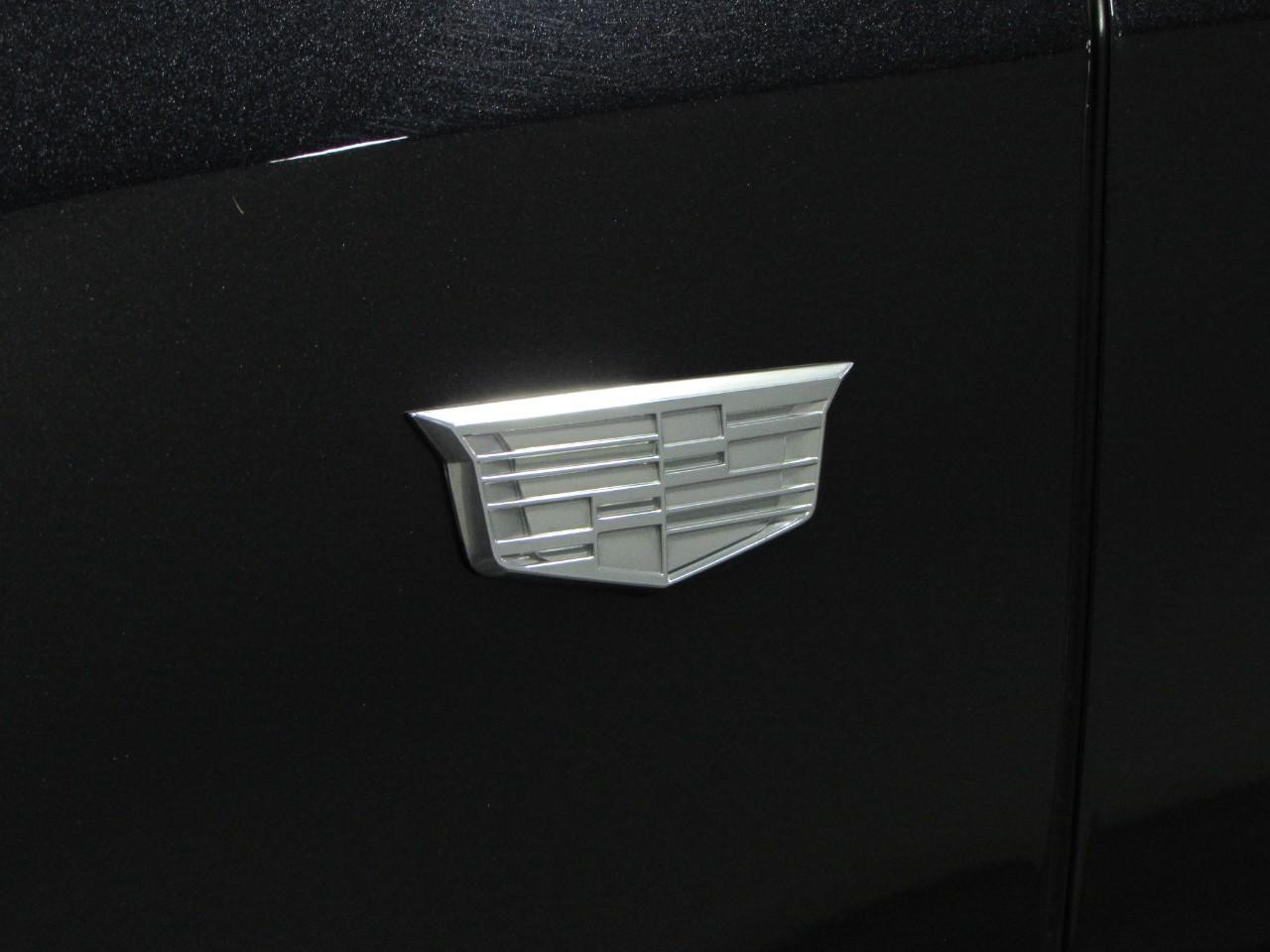 Cadillac XT4 Vehicle Full-screen Gallery Image 33