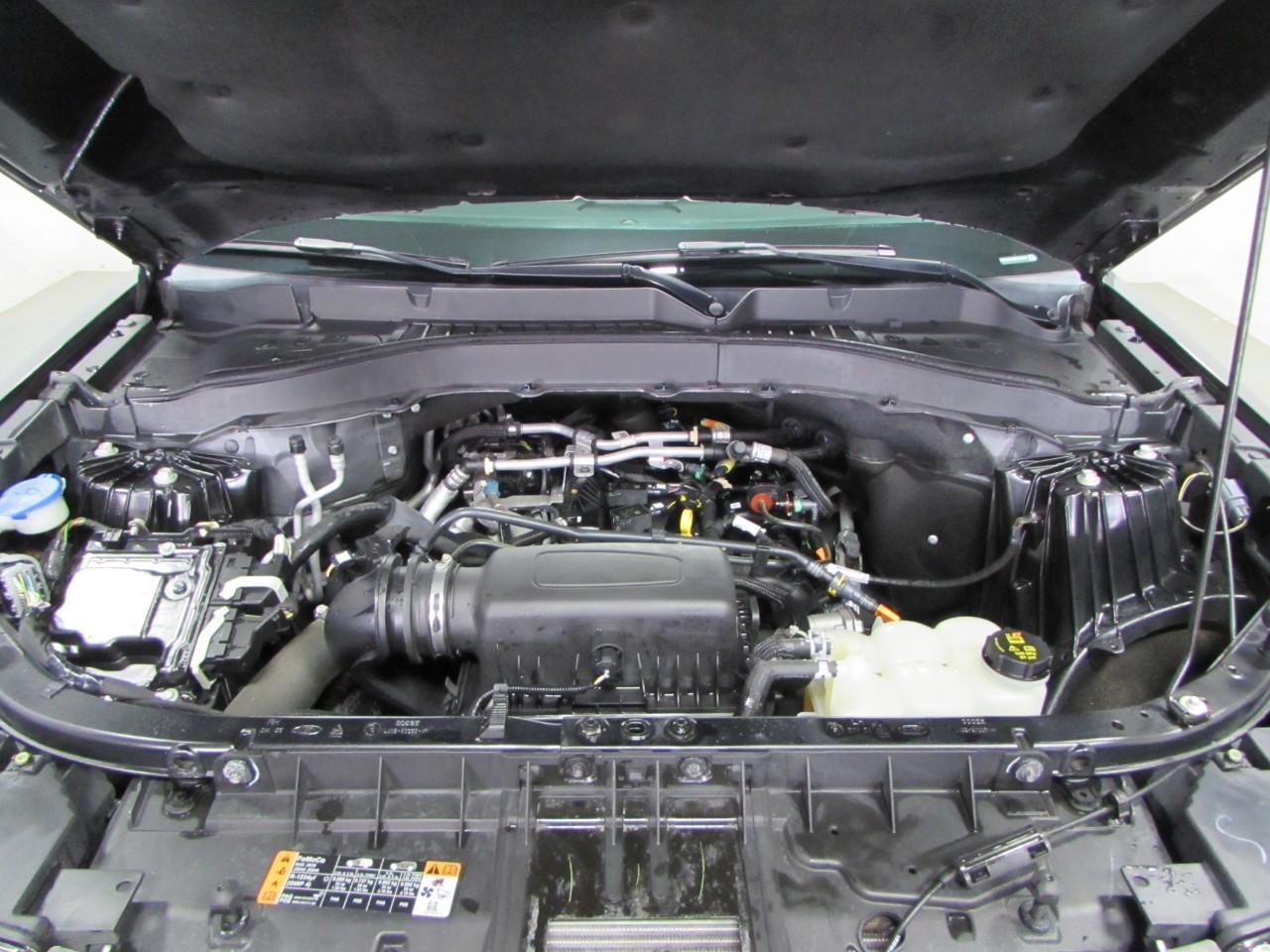 Ford Explorer Vehicle Full-screen Gallery Image 10