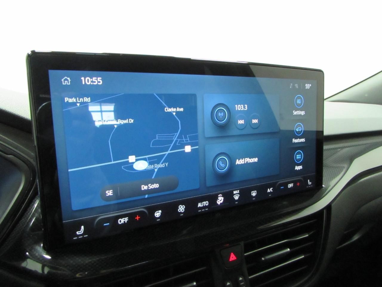 Ford Escape Hybrid Vehicle Full-screen Gallery Image 27