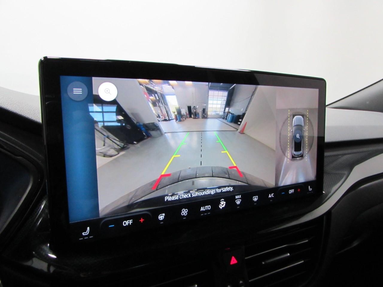 Ford Escape Hybrid Vehicle Full-screen Gallery Image 28