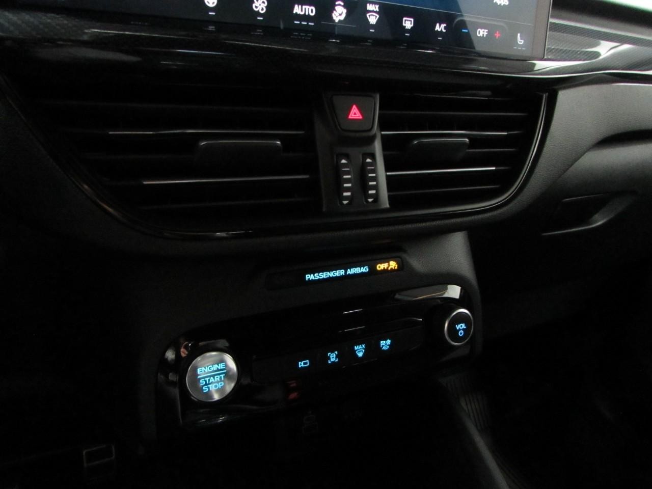 Ford Escape Hybrid Vehicle Full-screen Gallery Image 29
