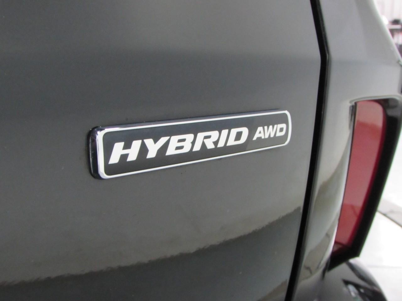 Ford Escape Hybrid Vehicle Full-screen Gallery Image 34