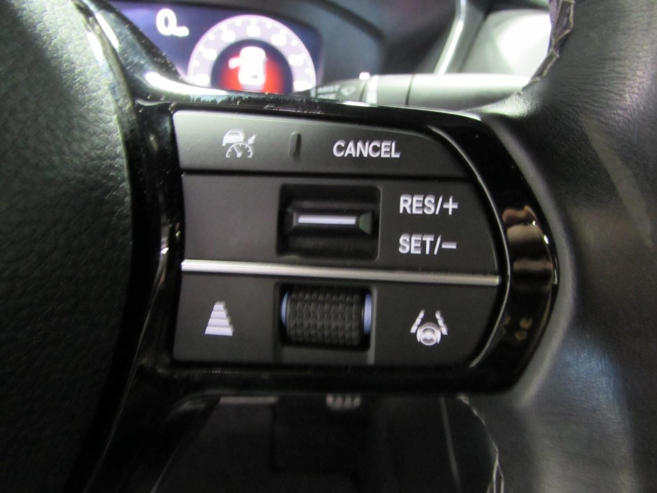 Acura Integra Vehicle Full-screen Gallery Image 25