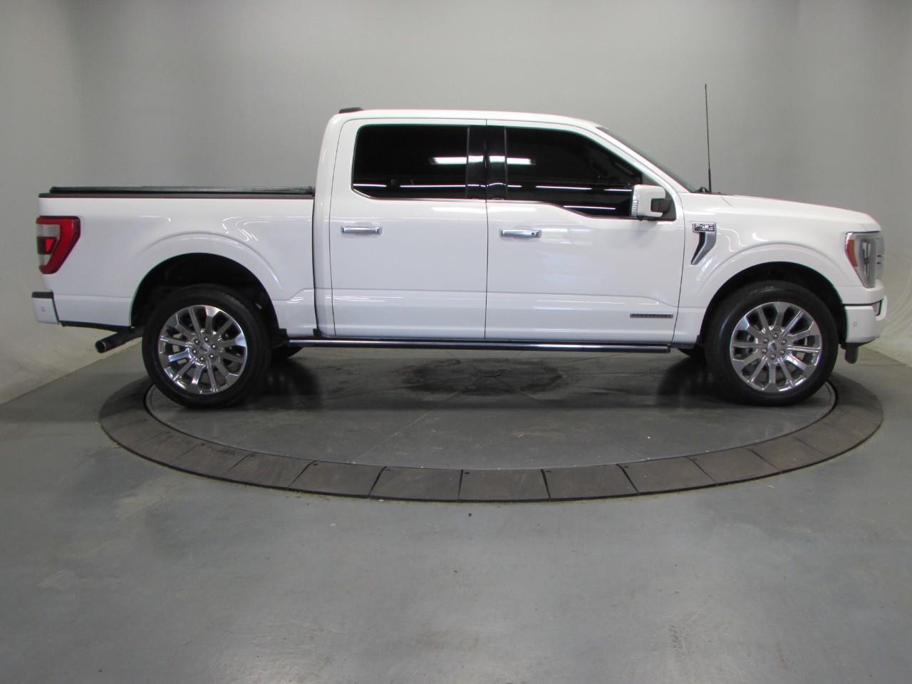 2023 Star White Metallic Tri-Coat Ford F-150 4WD SuperCrew Box 4X4 Truck
