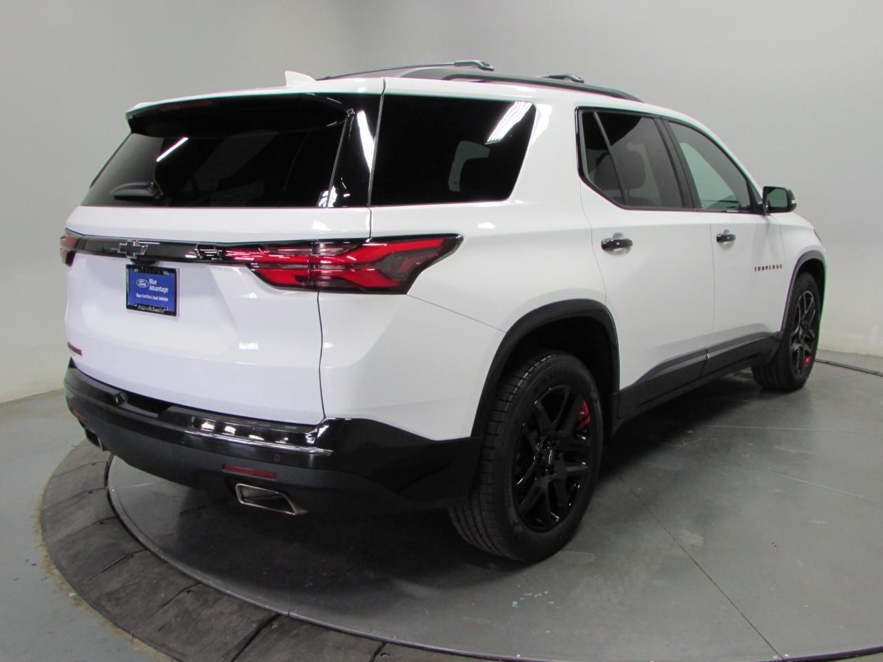 Chevrolet Traverse Vehicle Full-screen Gallery Image 07