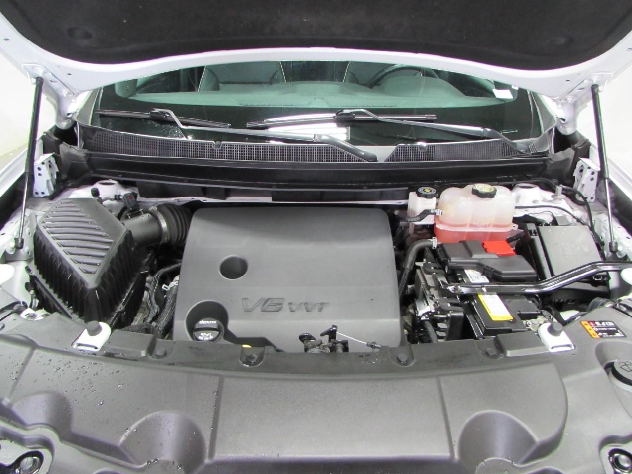 Chevrolet Traverse Vehicle Full-screen Gallery Image 10