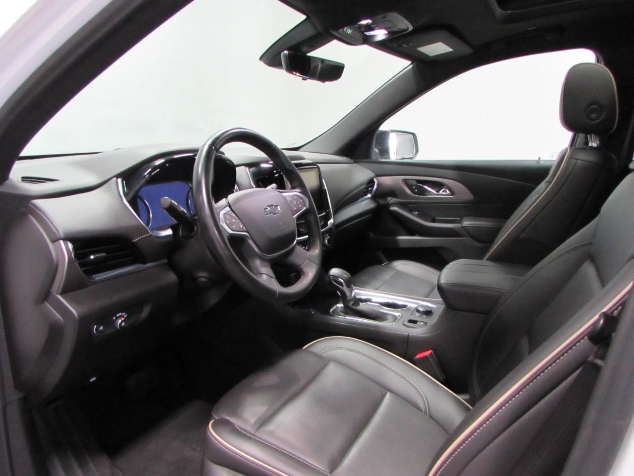 Chevrolet Traverse Vehicle Full-screen Gallery Image 13