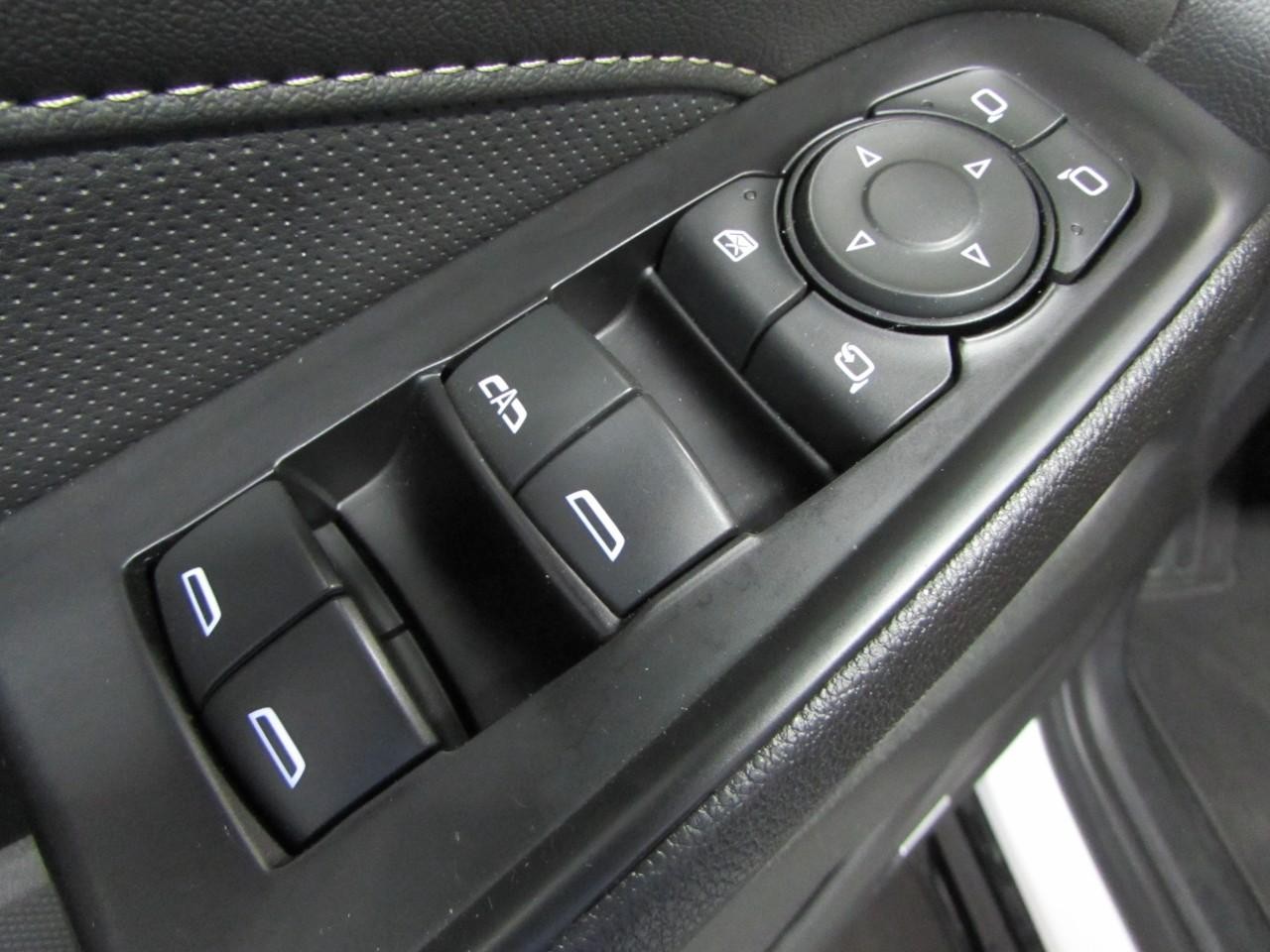 Chevrolet Traverse Vehicle Full-screen Gallery Image 22