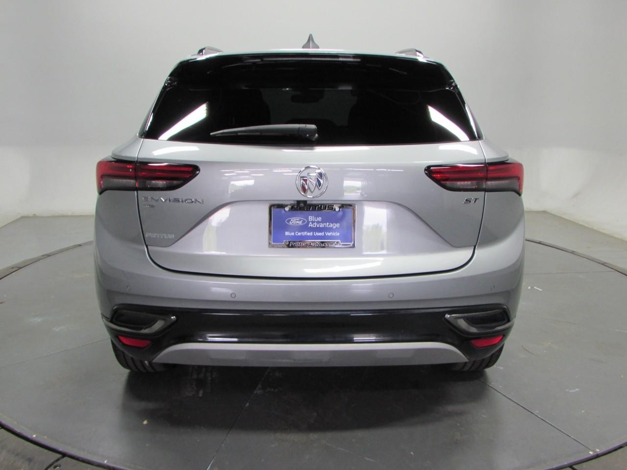 Buick Envision Vehicle Full-screen Gallery Image 06