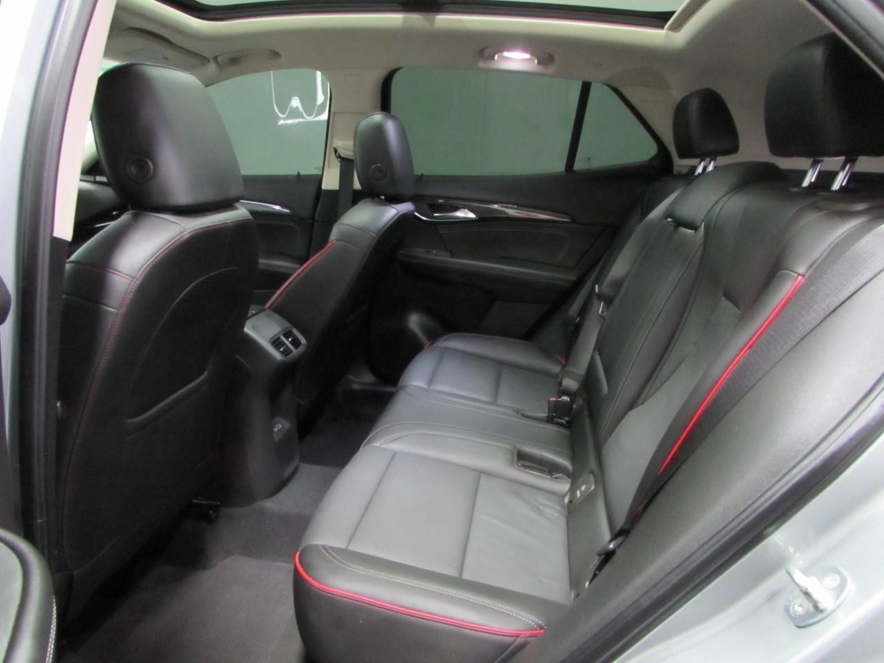 Buick Envision Vehicle Full-screen Gallery Image 15