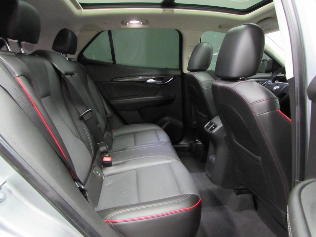 Buick Envision Vehicle Full-screen Gallery Image 19