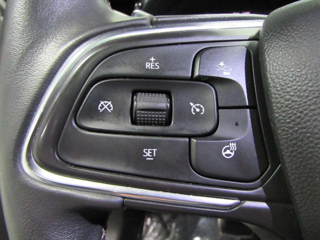 Buick Envision Vehicle Full-screen Gallery Image 25