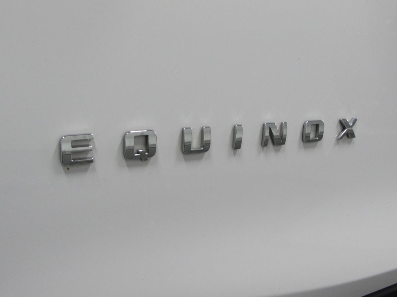 Chevrolet Equinox Vehicle Full-screen Gallery Image 31