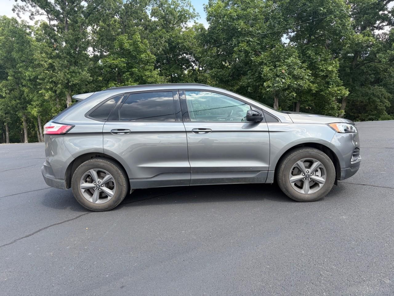 2023 gray Ford Edge SEL AWD SUV