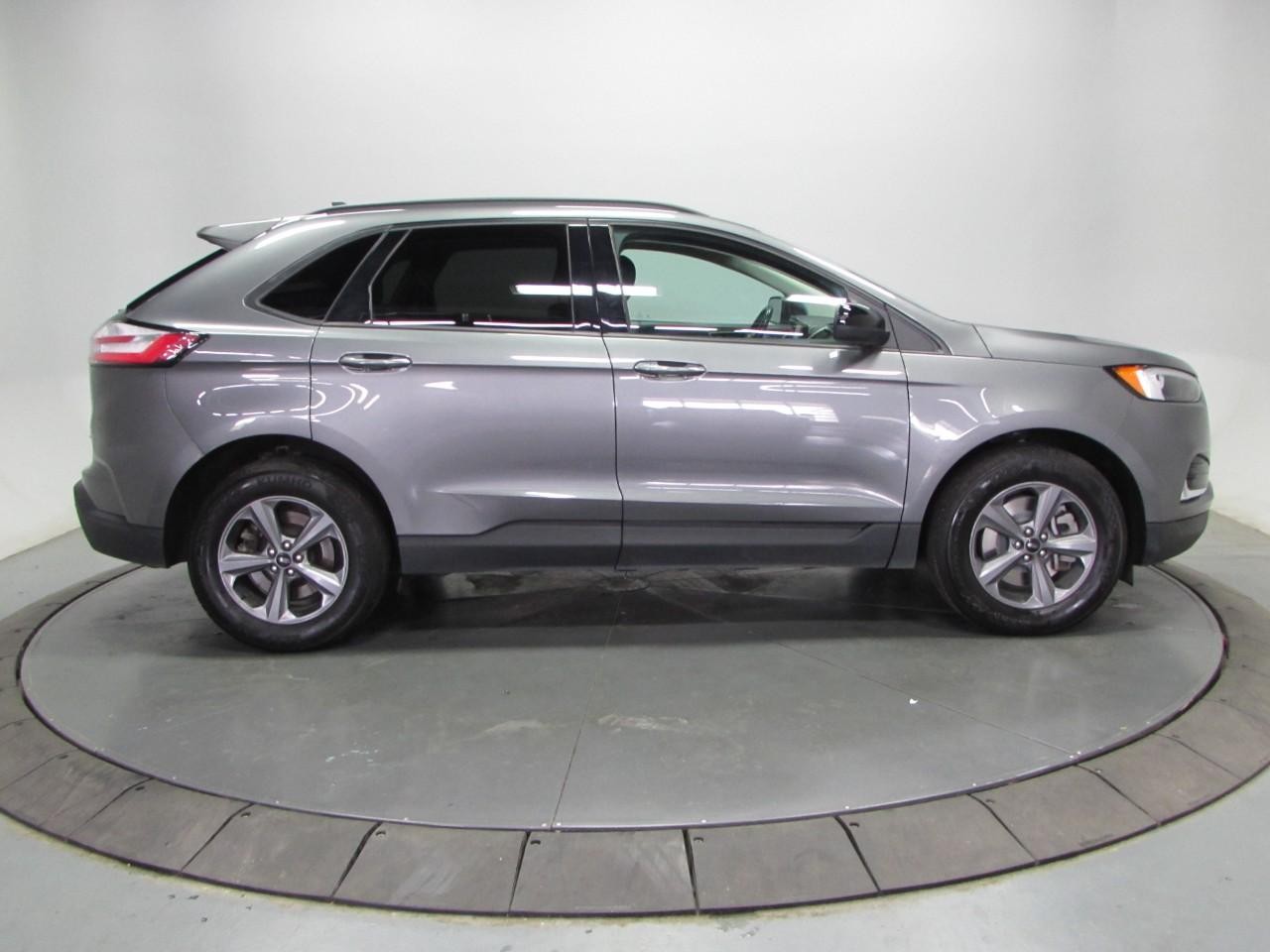 2023 Carbonized Gray Metallic Ford Edge AWD AWD SUV