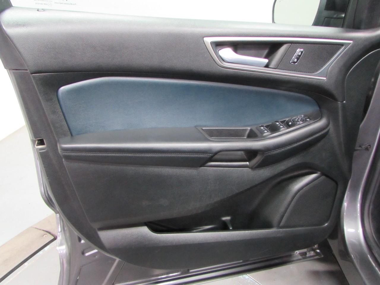 2023 Carbonized Gray Metallic Ford Edge AWD AWD SUV