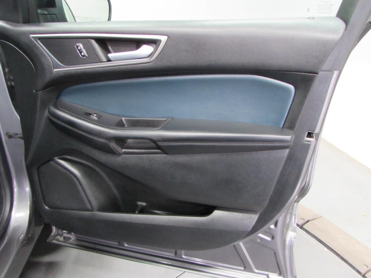 2023 Carbonized Gray Metallic Ford Edge AWD AWD SUV