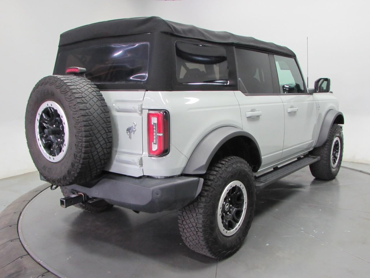 2021 Cactus Gray Ford Bronco 4 Door Advanced 4x4 4X4 SUV