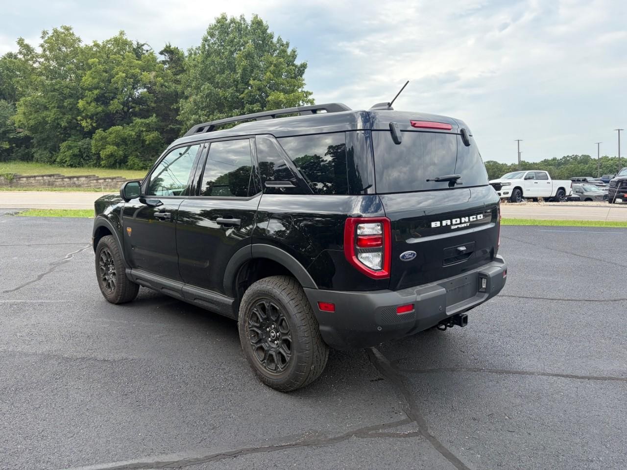 Ford Bronco Sport Vehicle Full-screen Gallery Image 03