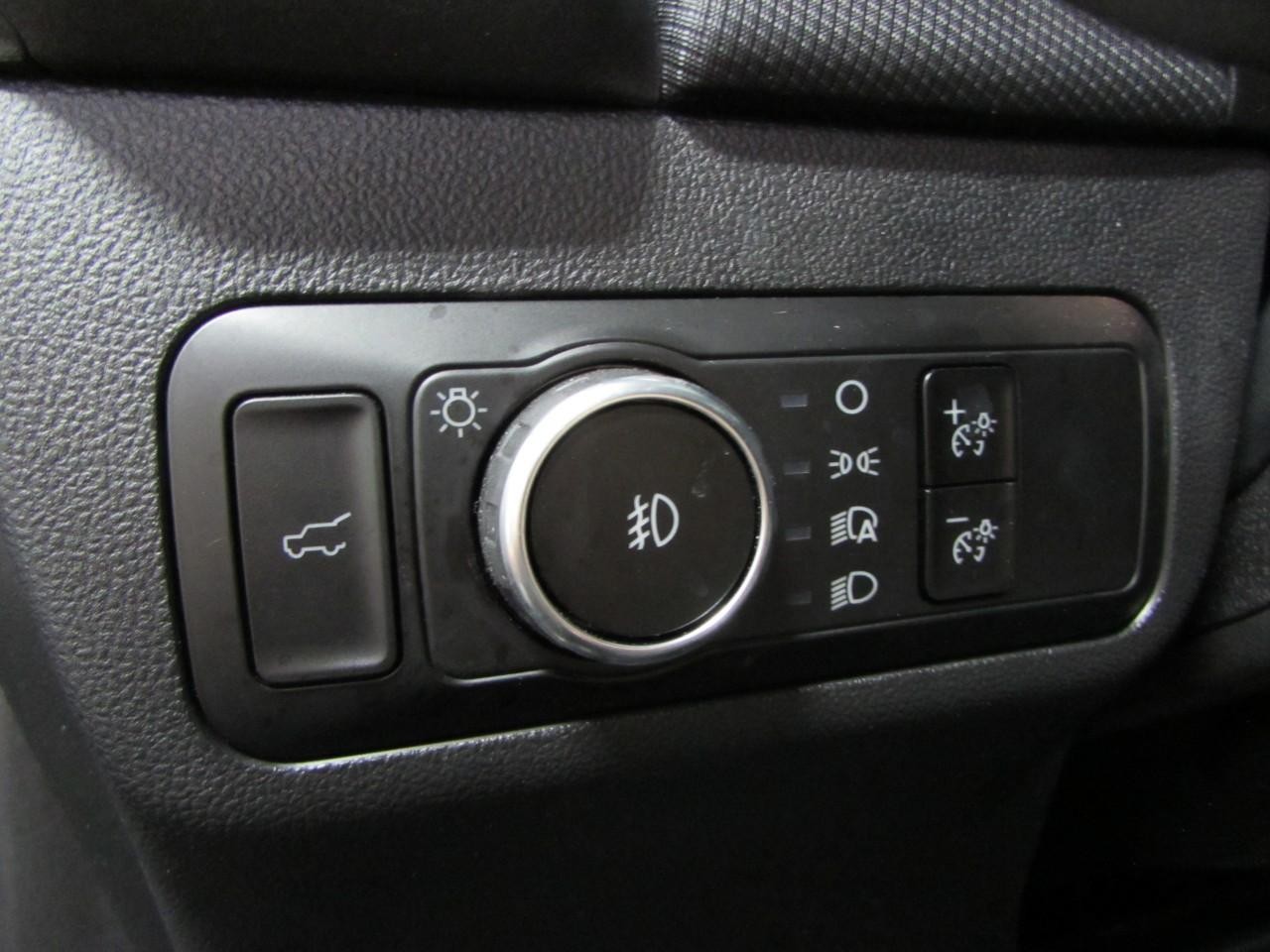 Ford Bronco Sport Vehicle Full-screen Gallery Image 23