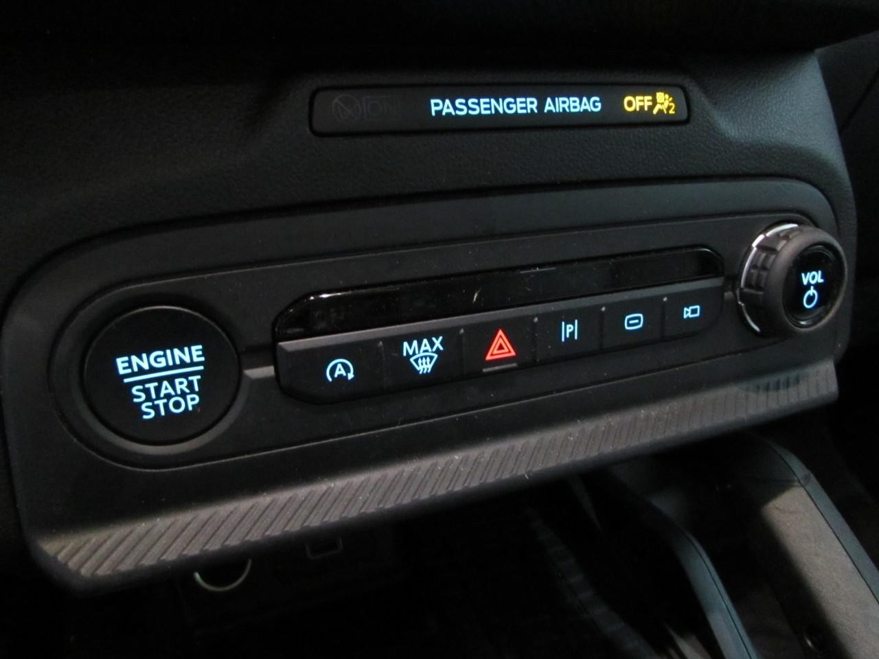 Ford Bronco Sport Vehicle Full-screen Gallery Image 30