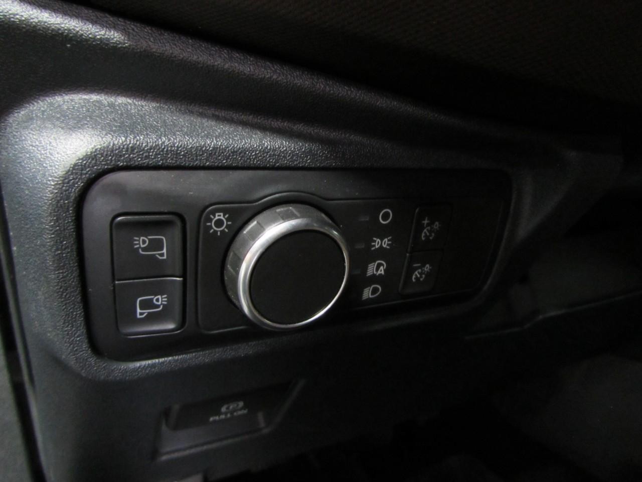 Ford Bronco Vehicle Full-screen Gallery Image 21