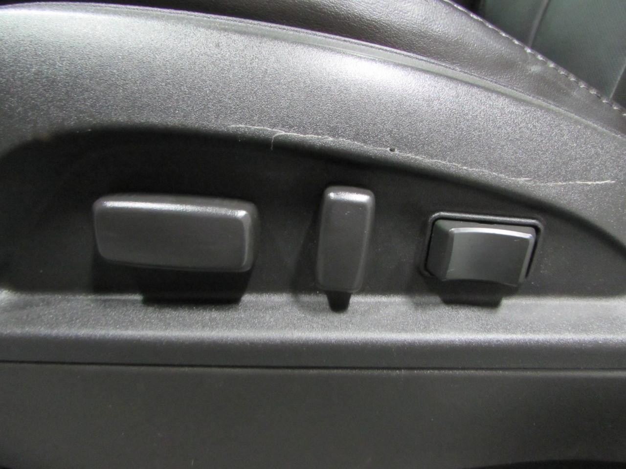 Chevrolet Equinox Vehicle Full-screen Gallery Image 21