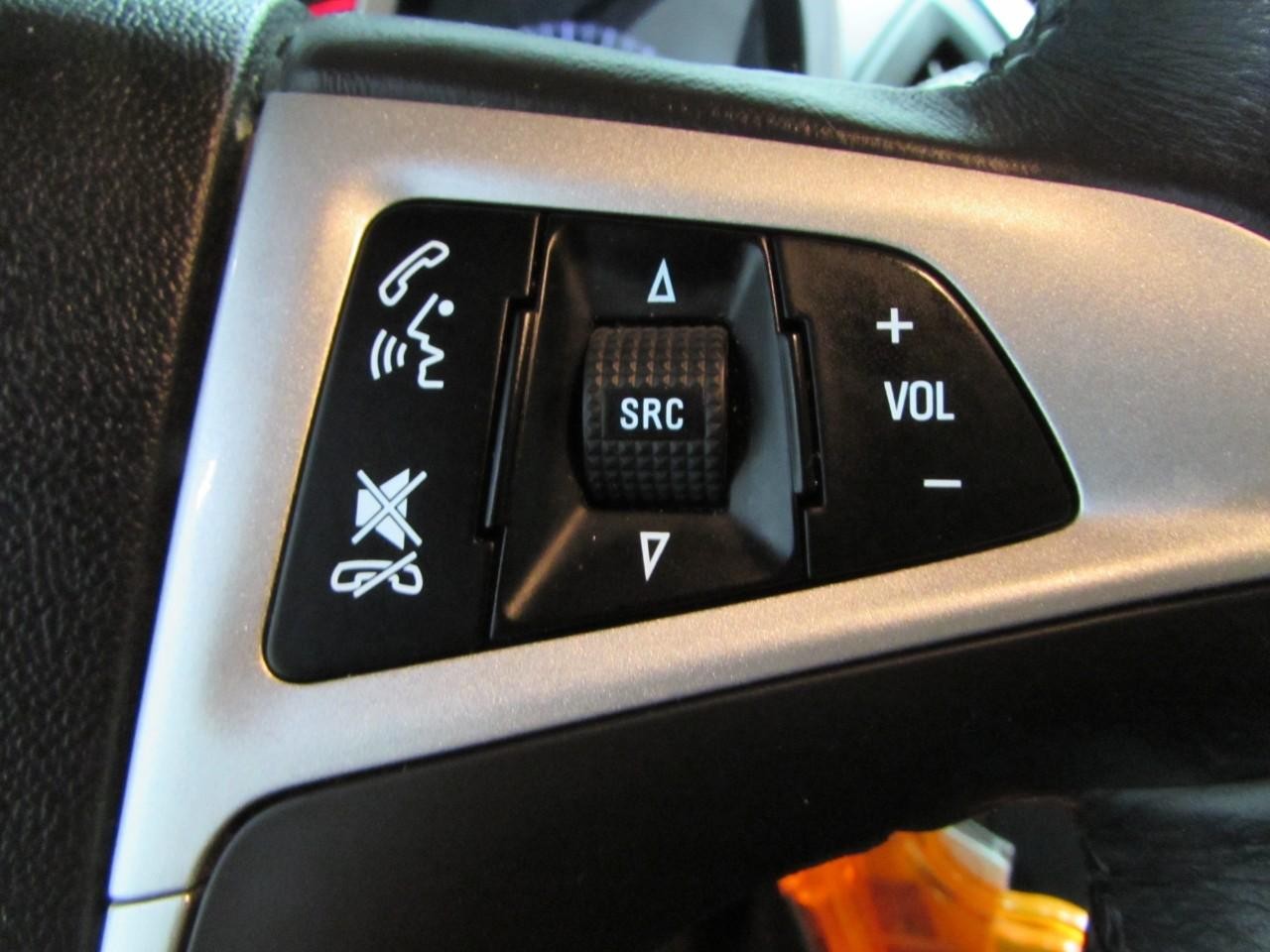 Chevrolet Equinox Vehicle Full-screen Gallery Image 25