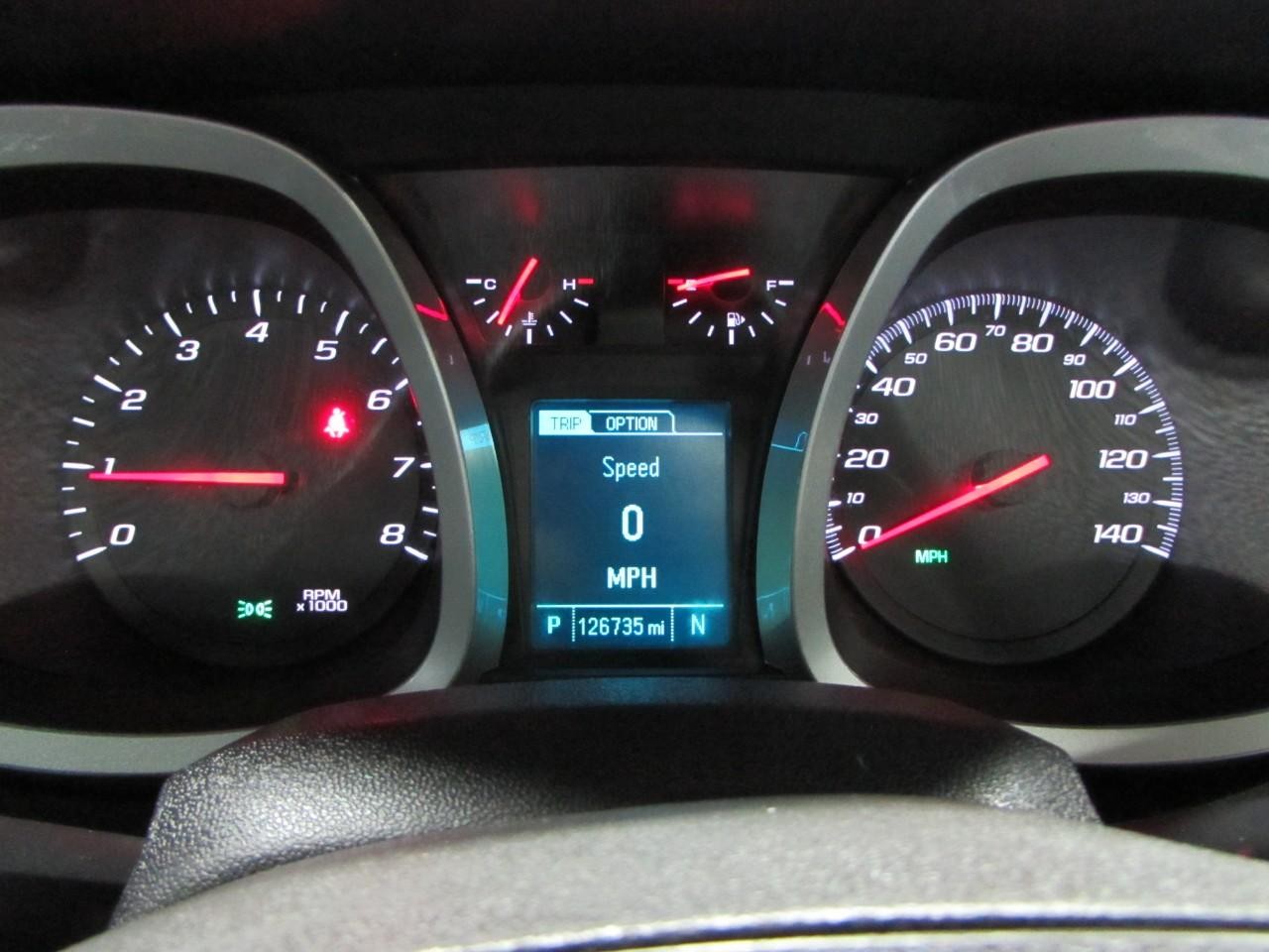 Chevrolet Equinox Vehicle Full-screen Gallery Image 26