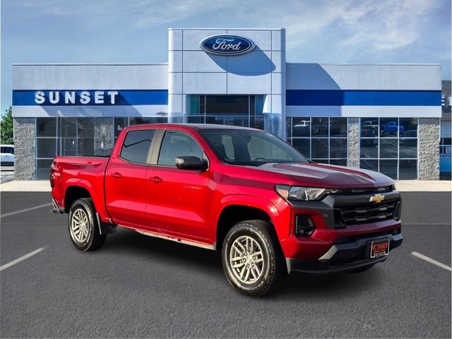Waterloo IL 2023 Chevrolet Colorado more details - chevrolet colorado