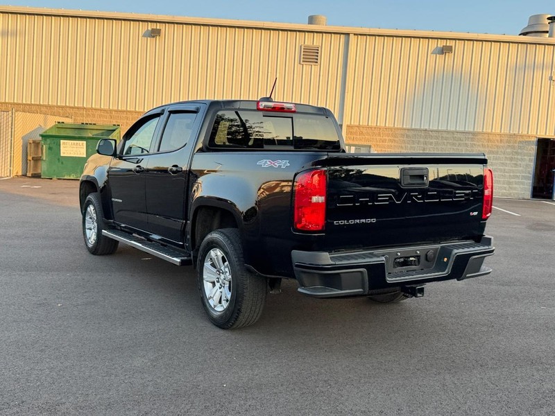 Chevrolet Colorado Vehicle Full-screen Gallery Image 05