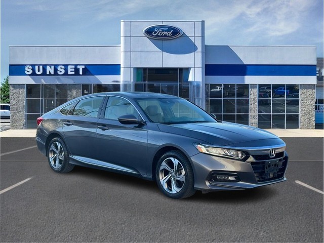 Waterloo IL 2019 Honda Accord Sedan more details - honda accord sedan