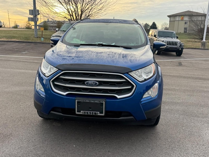 Ford EcoSport Vehicle Full-screen Gallery Image 08