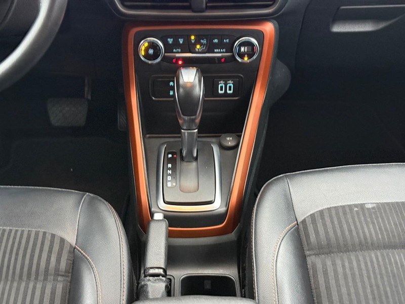Ford EcoSport Vehicle Full-screen Gallery Image 15