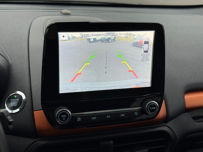 Ford EcoSport Vehicle Full-screen Gallery Image 25