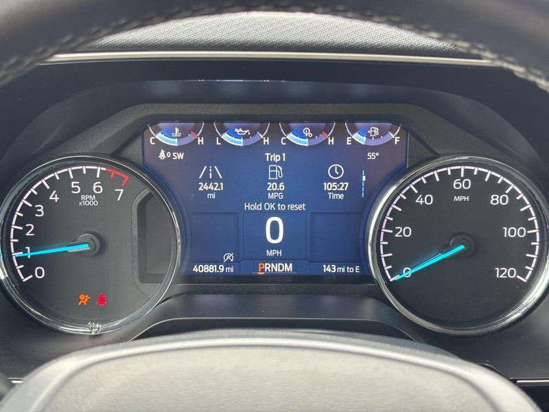 Ford F-150 Vehicle Full-screen Gallery Image 21