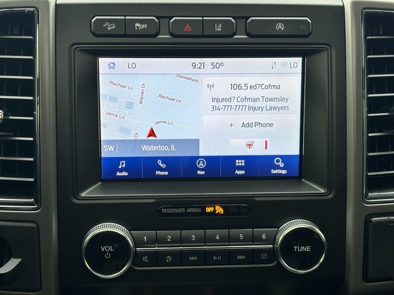 Ford Expedition Vehicle Full-screen Gallery Image 21