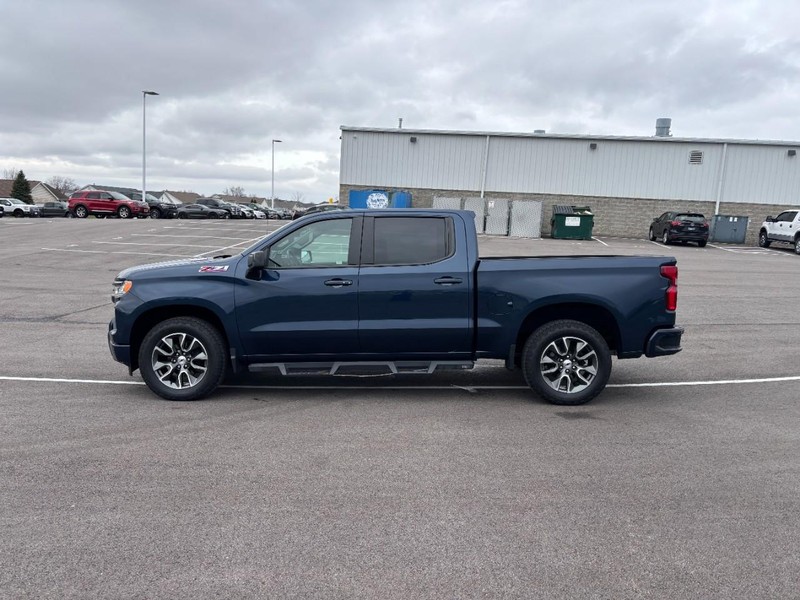 Chevrolet Silverado 1500 Vehicle Full-screen Gallery Image 06