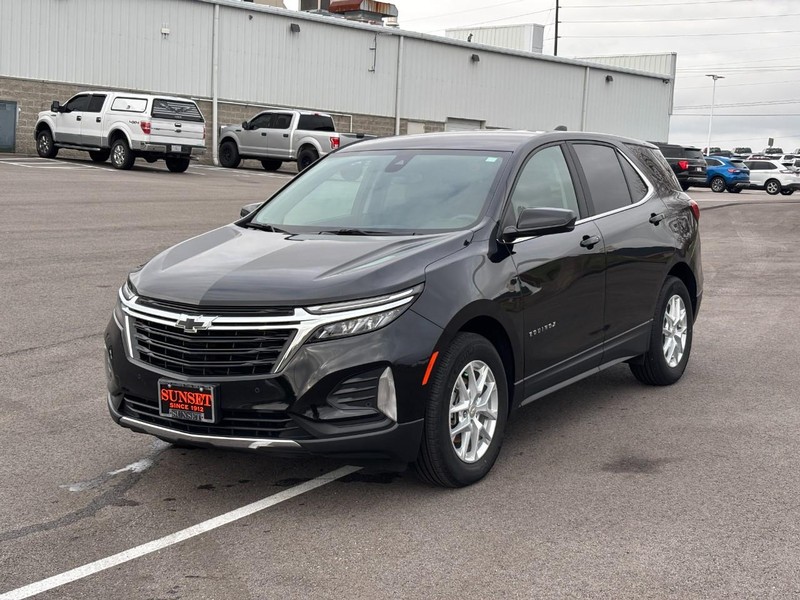 Chevrolet Equinox Vehicle Full-screen Gallery Image 07