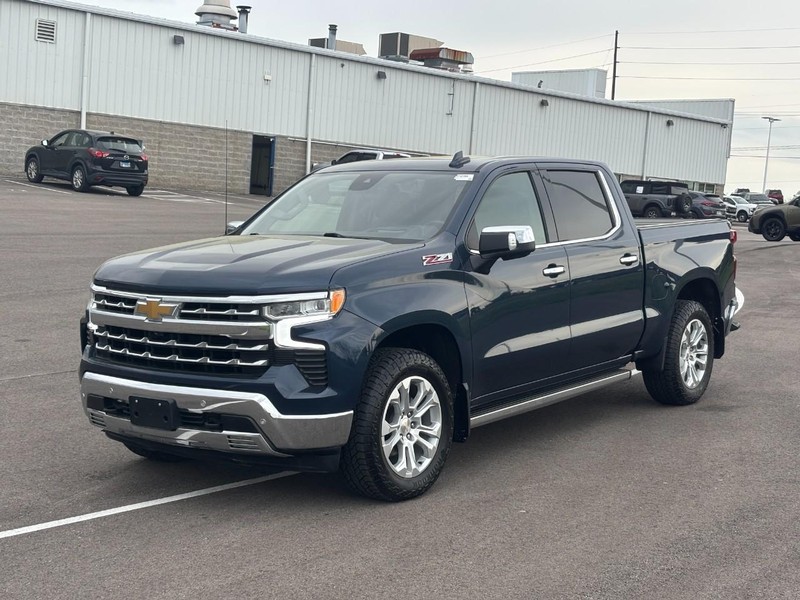 Chevrolet Silverado 1500 Vehicle Full-screen Gallery Image 07