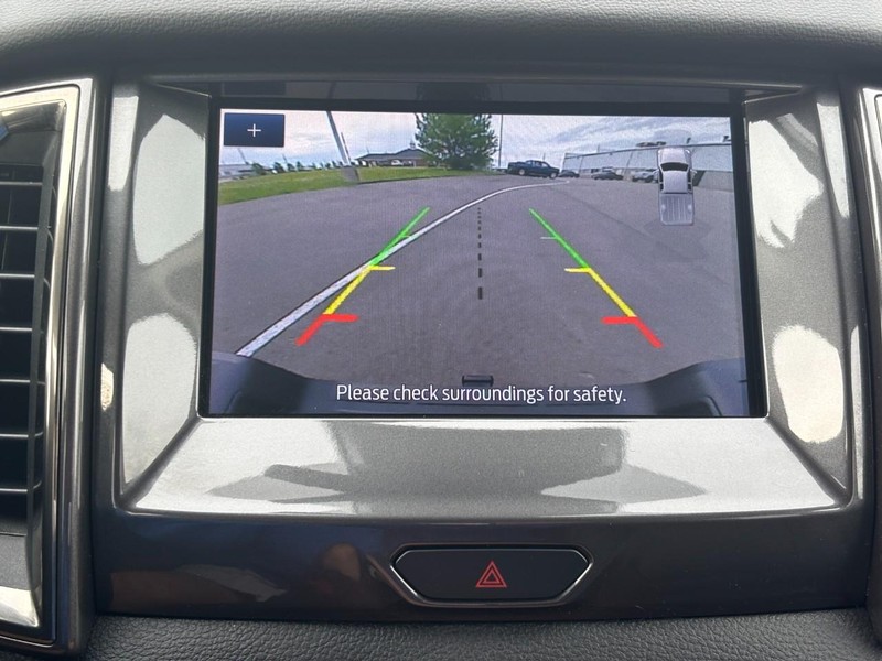 Ford Ranger Vehicle Full-screen Gallery Image 22