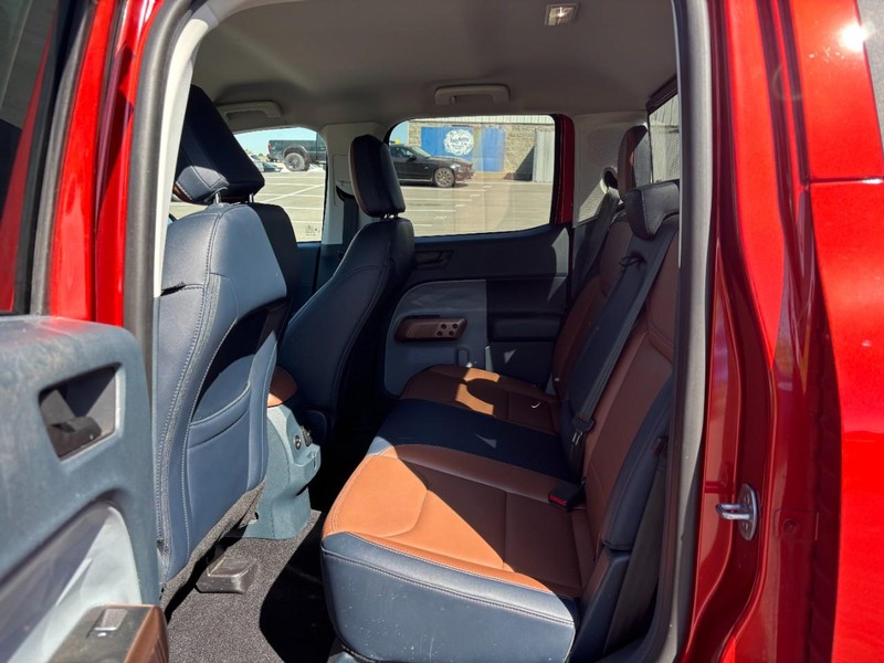 Ford Maverick Vehicle Full-screen Gallery Image 10