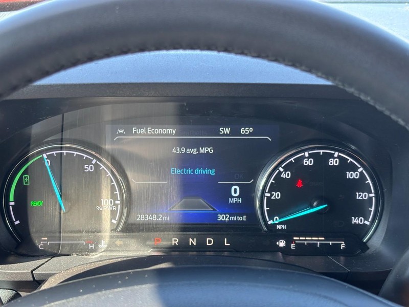 Ford Maverick Vehicle Full-screen Gallery Image 19