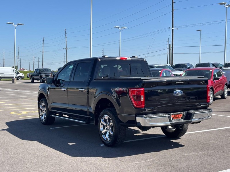 Ford F-150 Vehicle Full-screen Gallery Image 05