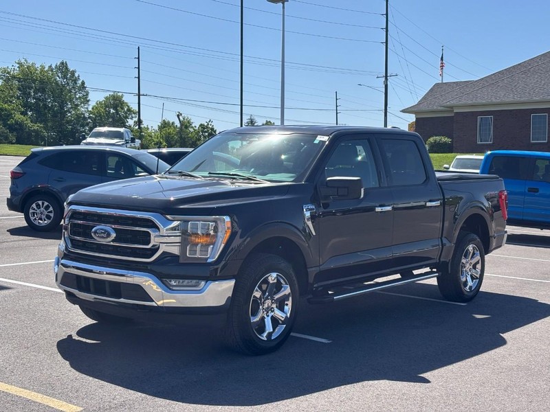 Ford F-150 Vehicle Full-screen Gallery Image 07