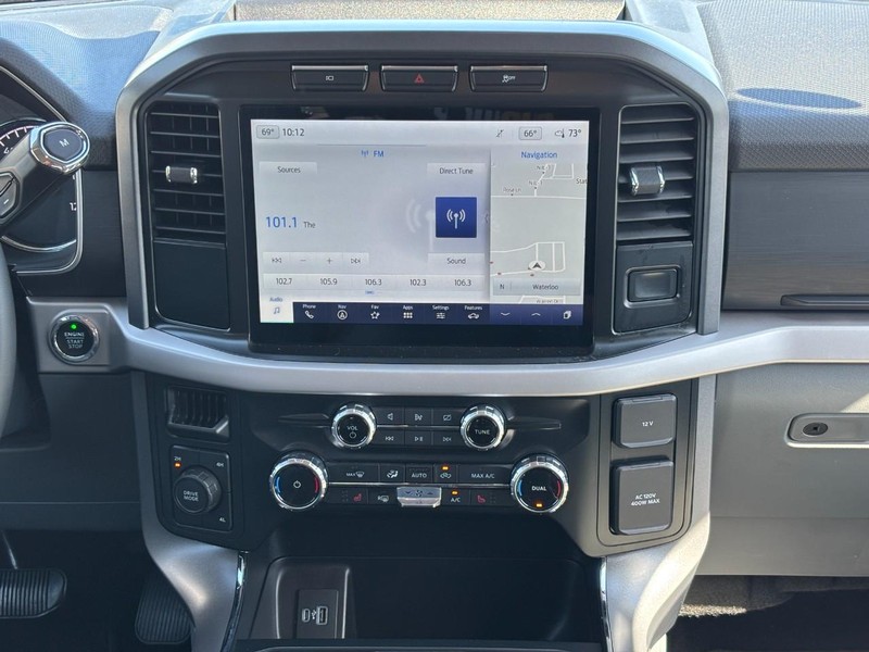 Ford F-150 Vehicle Full-screen Gallery Image 13