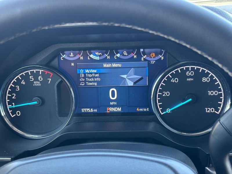 Ford F-150 Vehicle Full-screen Gallery Image 20