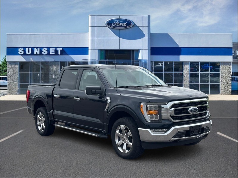 Ford F-150 Vehicle Full-screen Gallery Image 01