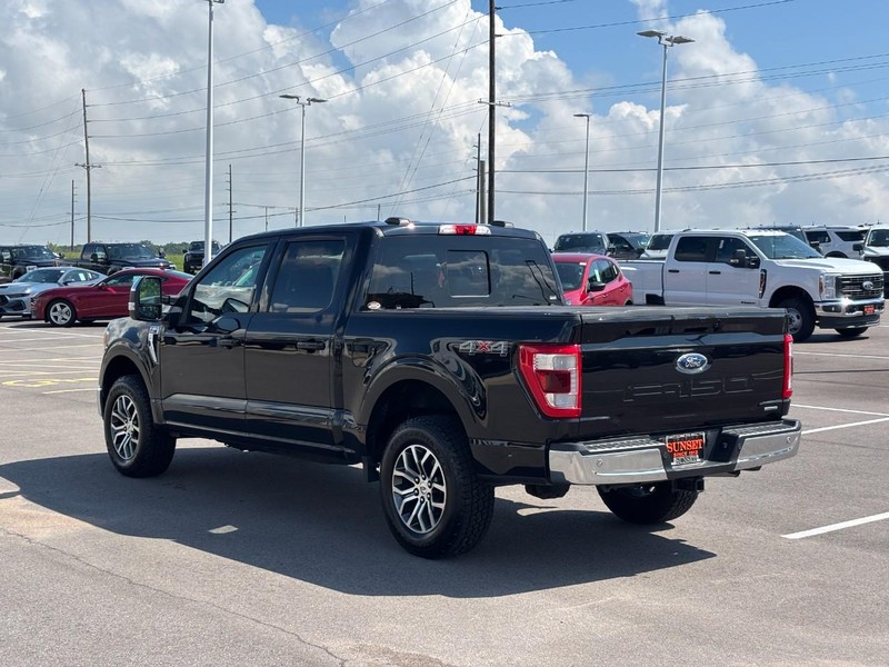 Ford F-150 Vehicle Full-screen Gallery Image 05