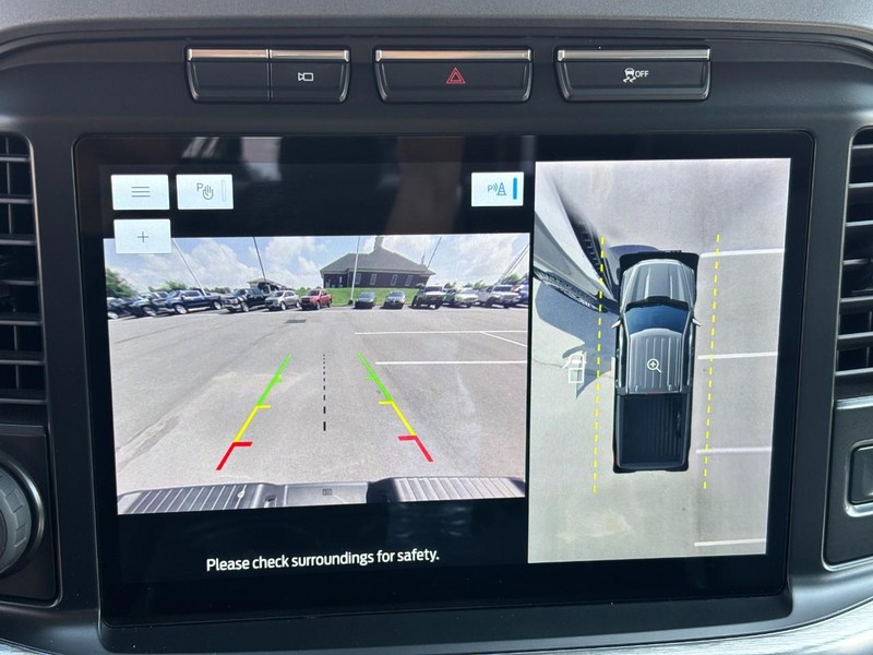Ford F-150 Vehicle Full-screen Gallery Image 22